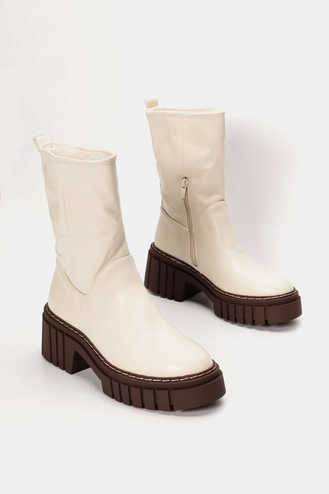 Γυναικεία Μποτάκια με Τρακτερωτή Σόλα - ΜΠΕΖ - Image 2