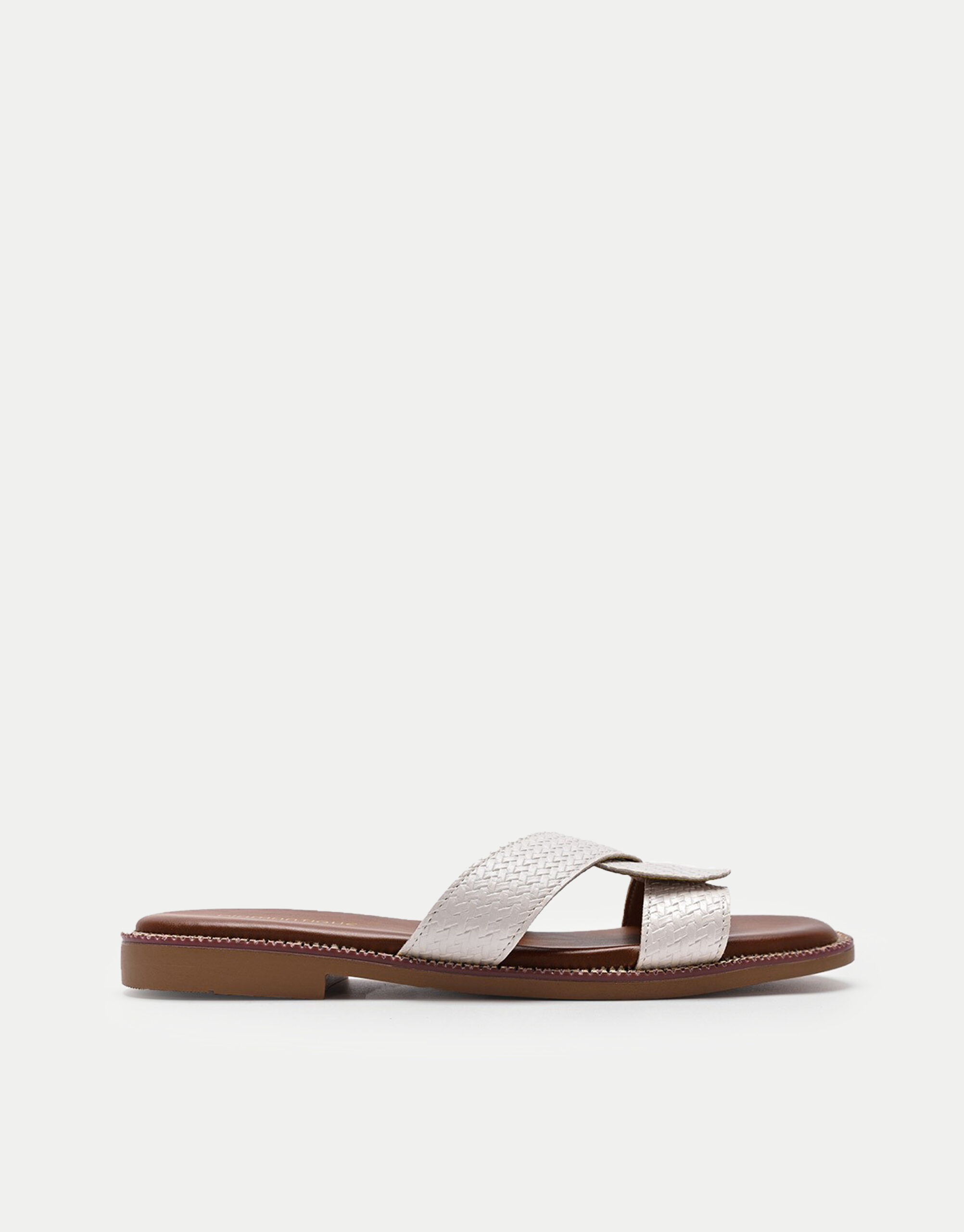 Παντόφλες Flat με Πλεγμένη φάσα- ΛΕΥΚΟ